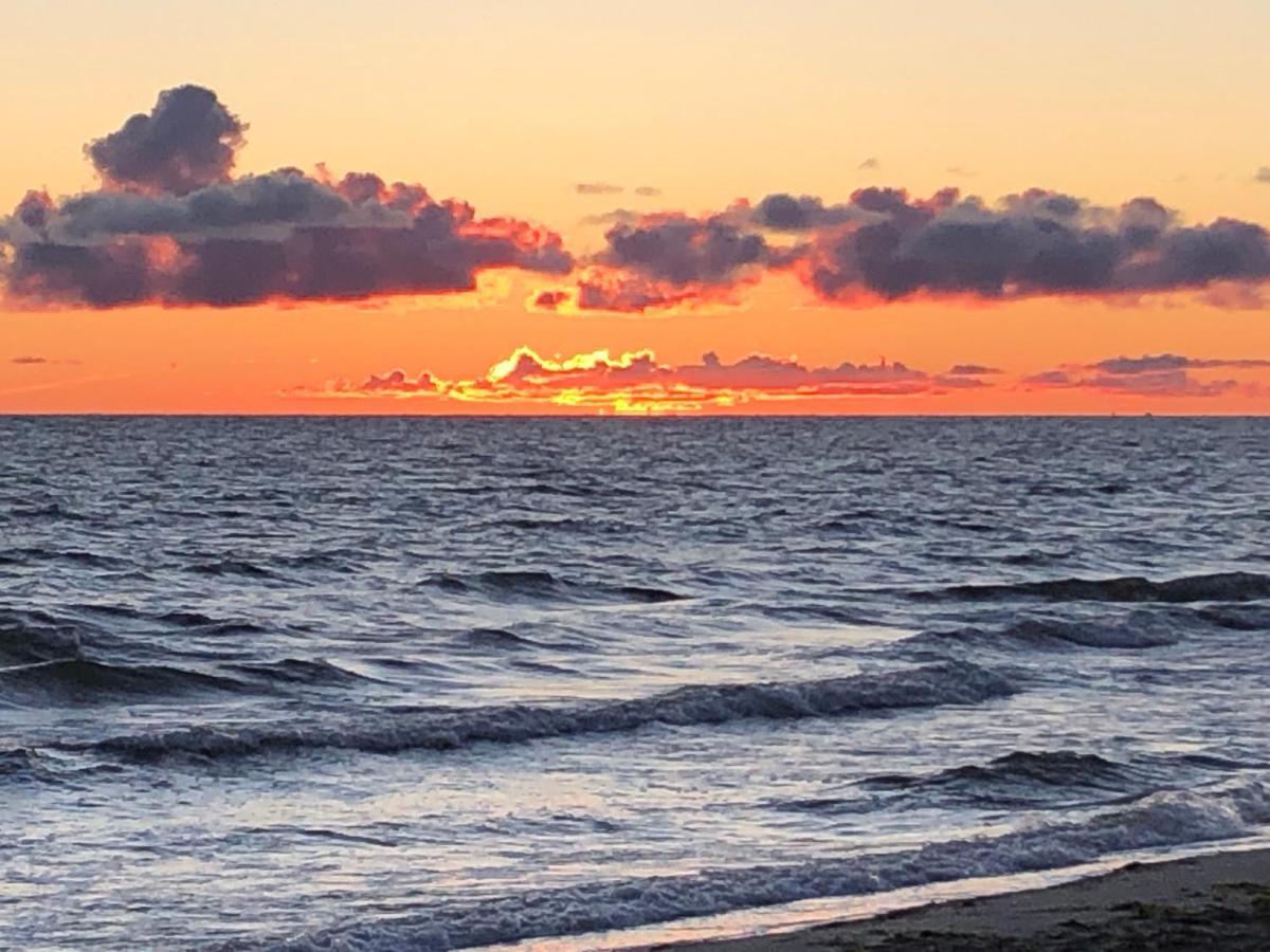 Veela Metsamaja Villa Noarootsi Buitenkant foto