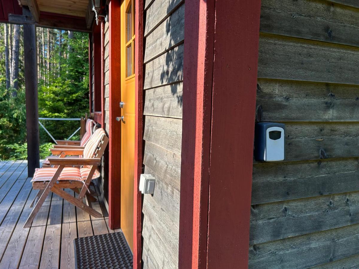 Veela Metsamaja Villa Noarootsi Buitenkant foto